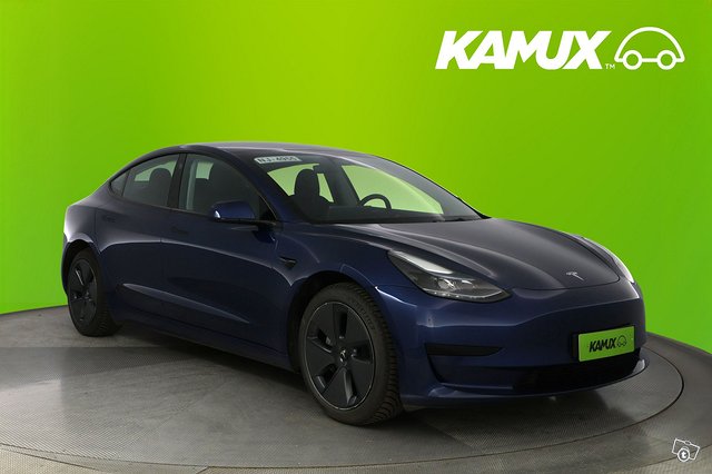 Tesla Model 3 1