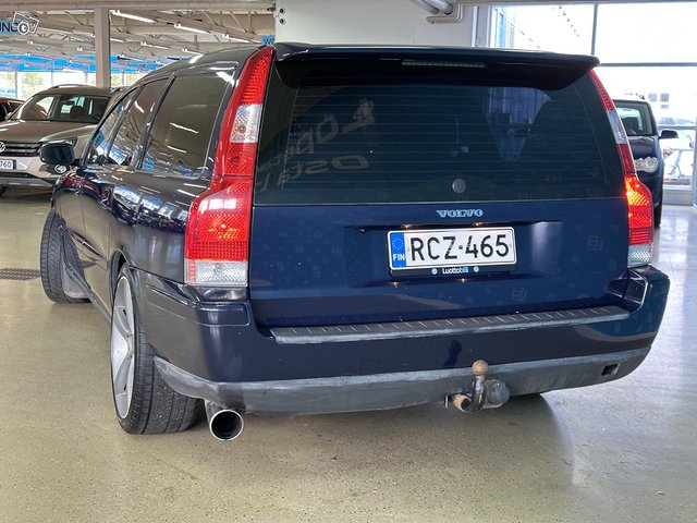 Volvo V70 6