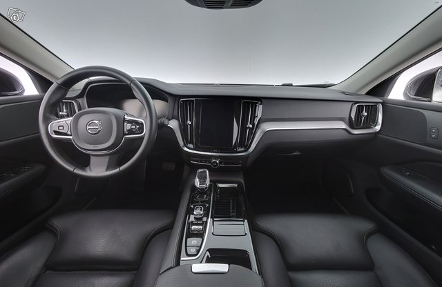 Volvo V60 11