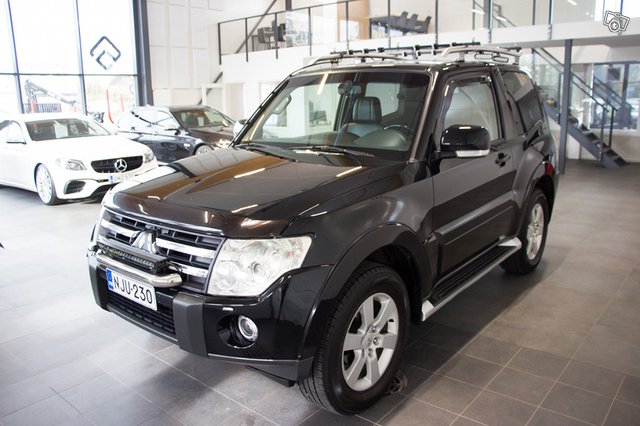 Mitsubishi Pajero 3