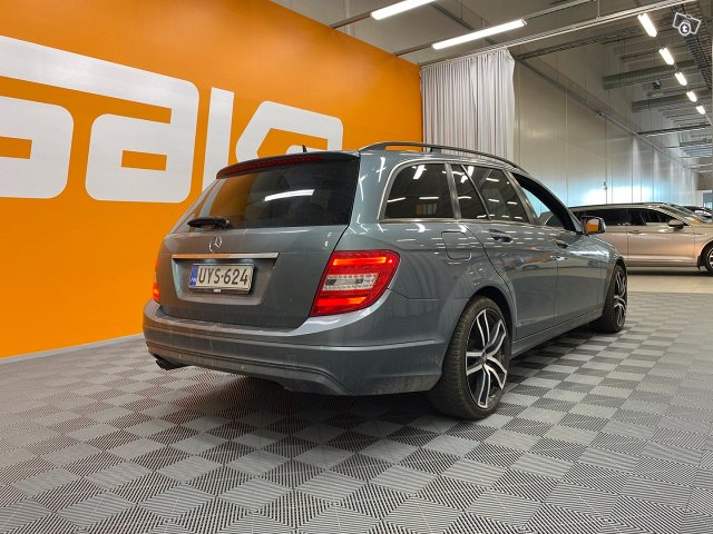 Mercedes-Benz C 2