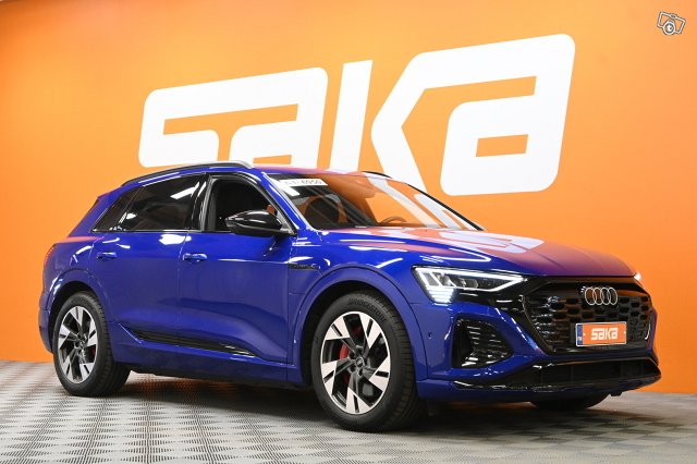 Audi Q8 E-tron