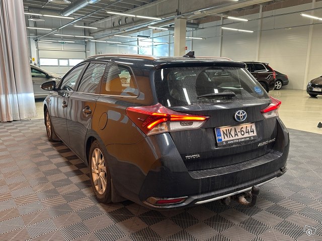 Toyota Auris 3