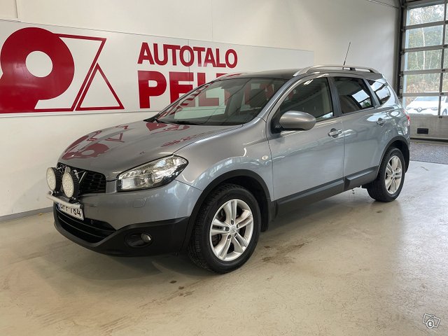 Nissan Qashqai+2