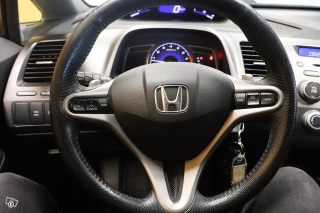 Honda Civic 9