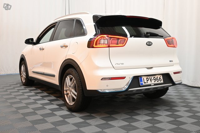 Kia NIRO 5