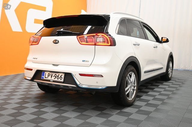 Kia NIRO 8