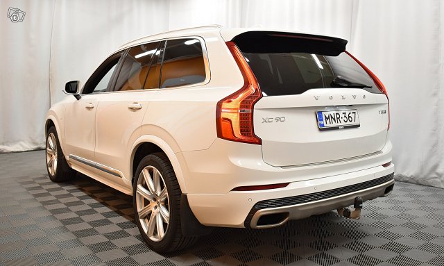 Volvo XC90 5