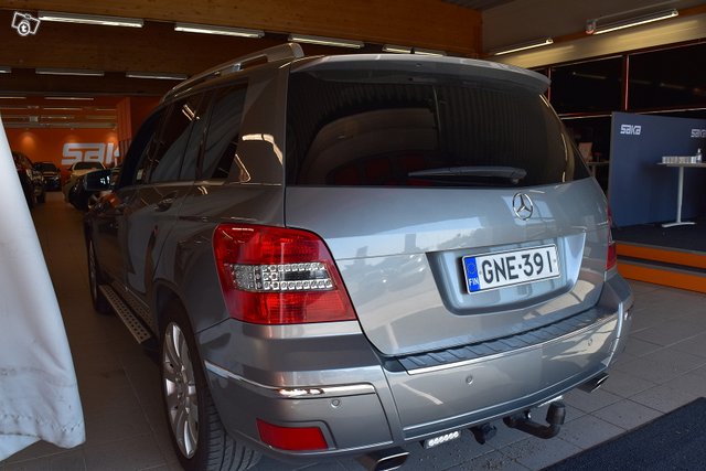 Mercedes-Benz GLK 2