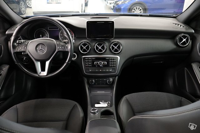 Mercedes-Benz A 15