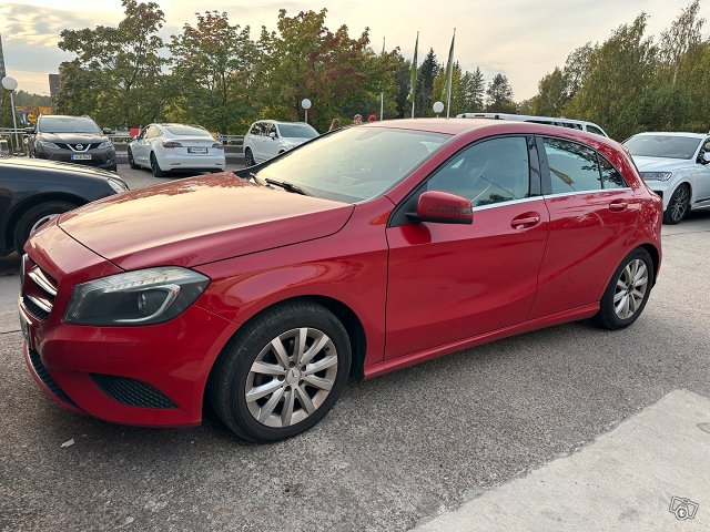 Mercedes-Benz A 2