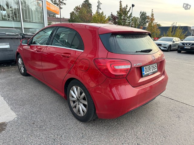 Mercedes-Benz A 4