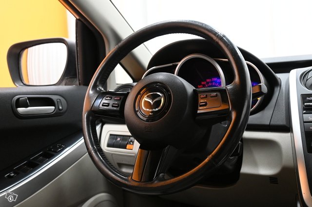 Mazda CX-7 16