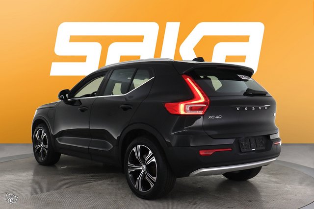 Volvo XC40 5