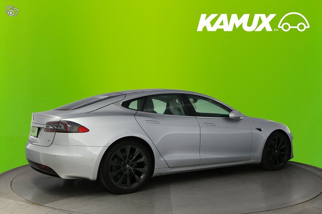 Tesla Model S 2