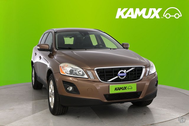 Volvo XC60 8