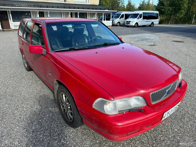 Volvo V70