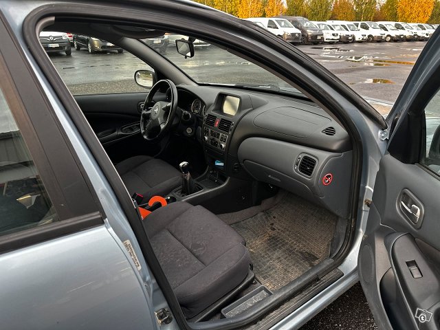 Nissan Almera 10