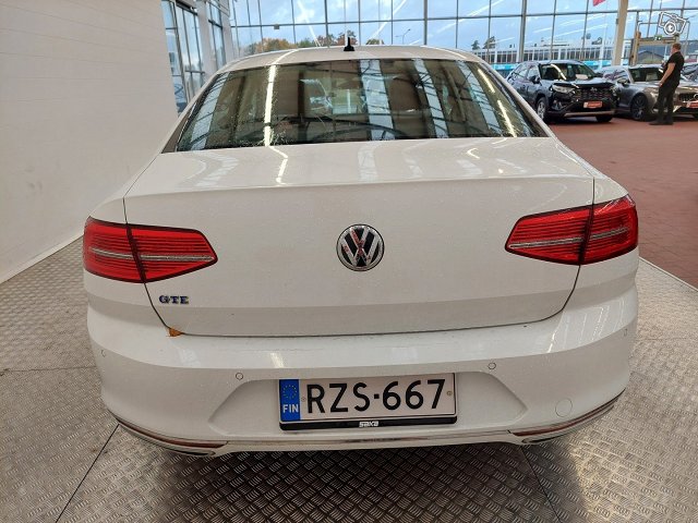 Volkswagen Passat 8