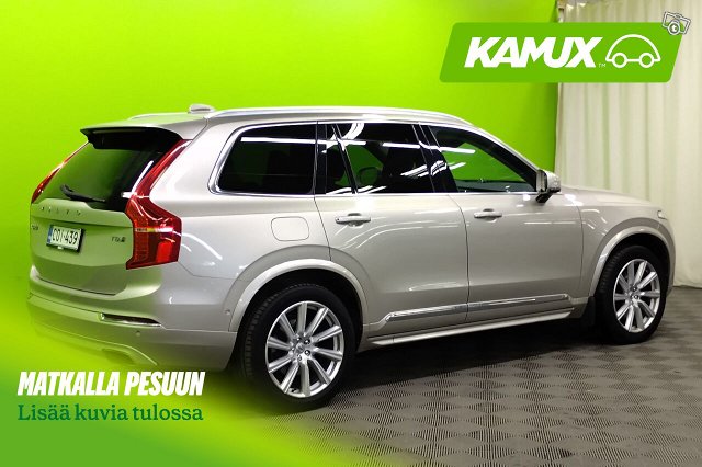 Volvo XC90 4