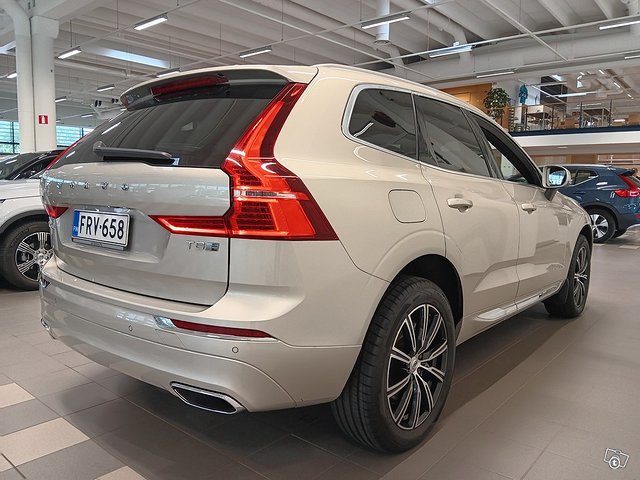 VOLVO XC60 3