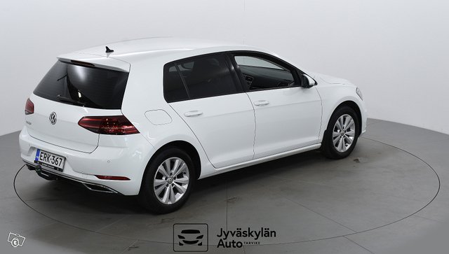 VOLKSWAGEN Golf 6