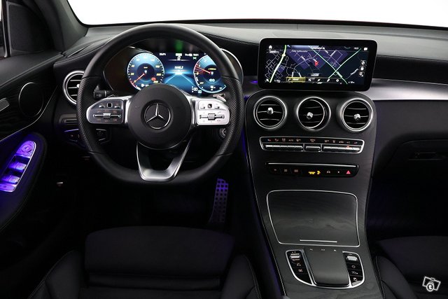 Mercedes-Benz GLC 13