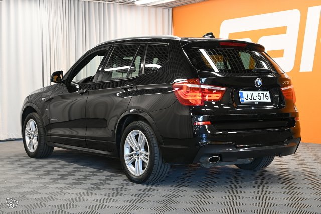 BMW X3 7