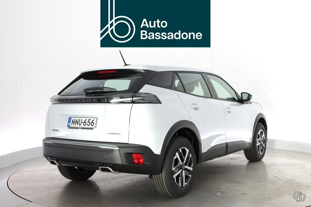 Peugeot 2008 6