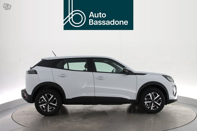 Peugeot 2008 7