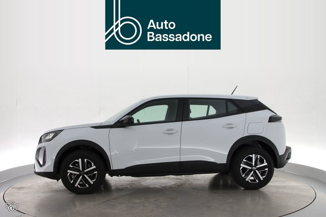 Peugeot 2008 8