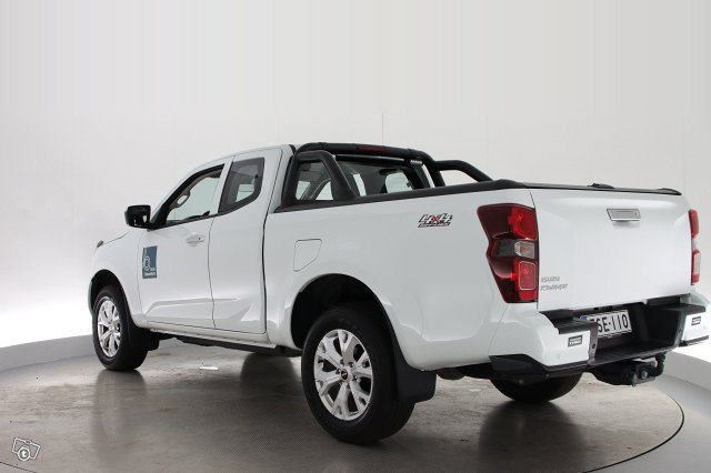 Isuzu D-Max 4