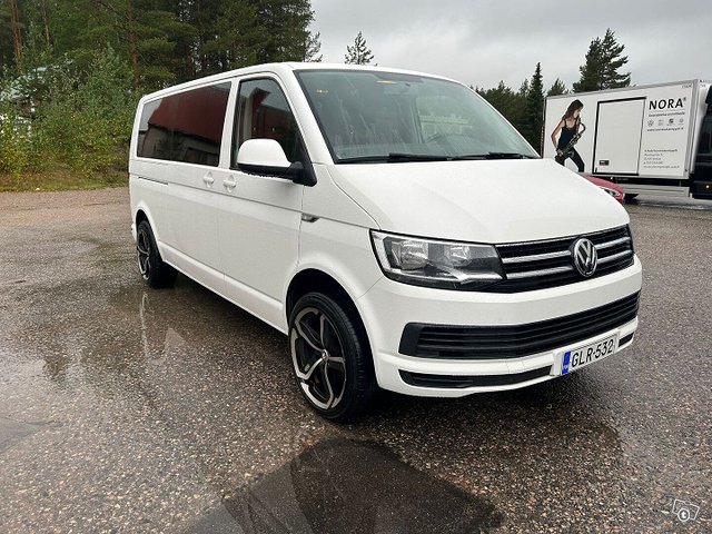 Volkswagen Caravelle