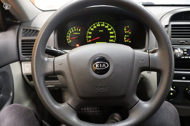 Kia Cerato 11