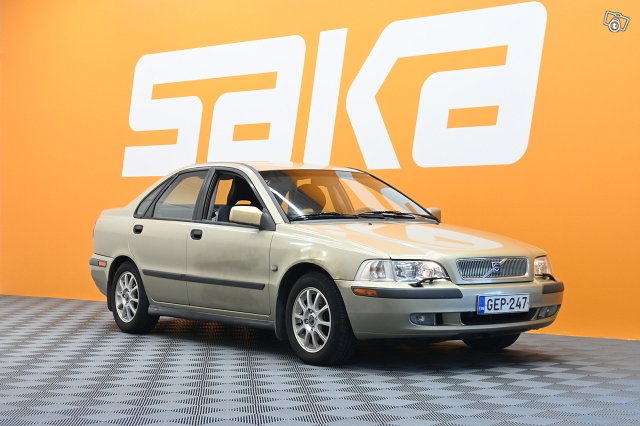 Volvo S40