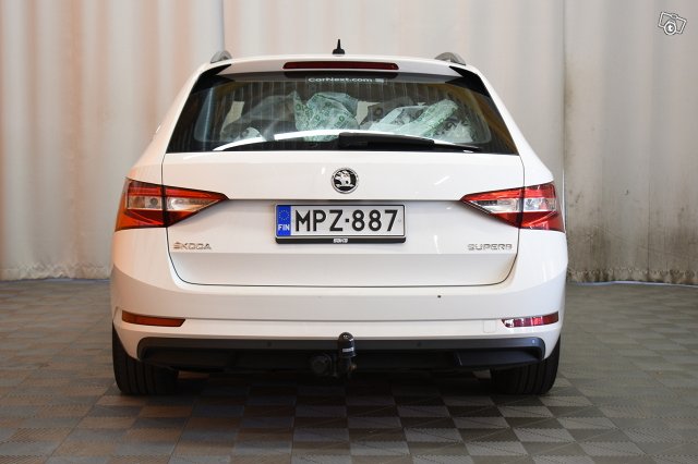 Skoda Superb 7