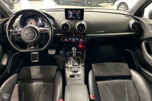 Audi S3 7