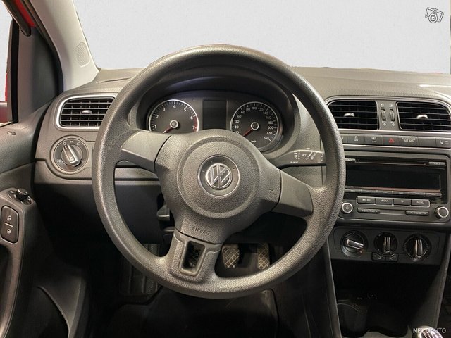 Volkswagen Polo 12