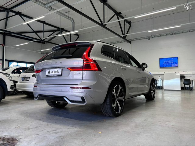 Volvo XC60 4