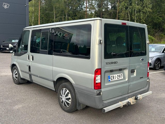 Ford Tourneo 7