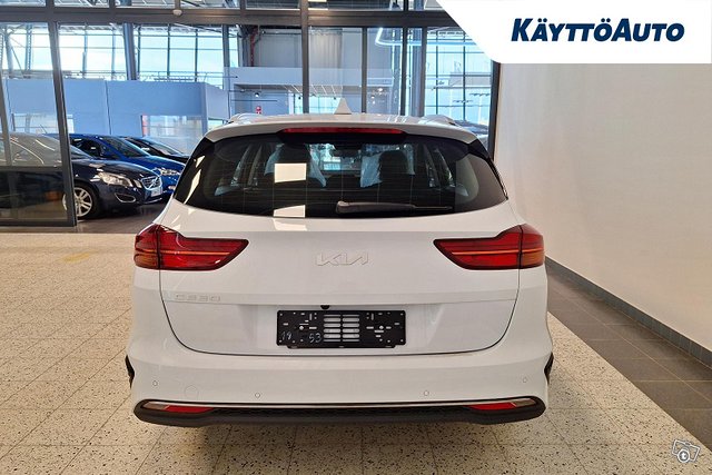 Kia Ceed 4