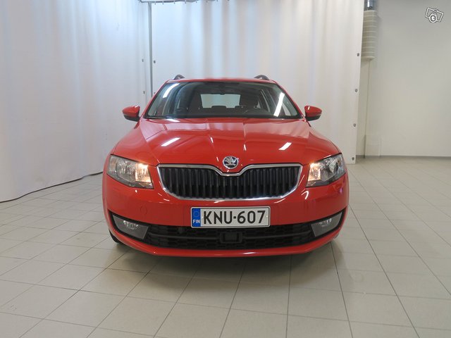 SKODA Octavia 4