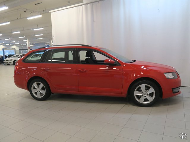 SKODA Octavia 9