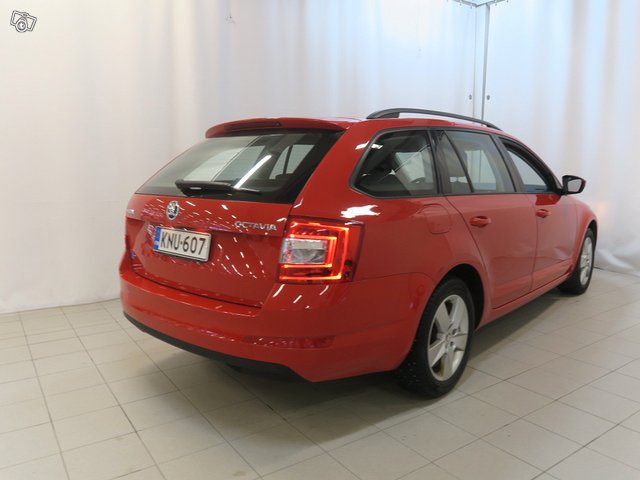 SKODA Octavia 11