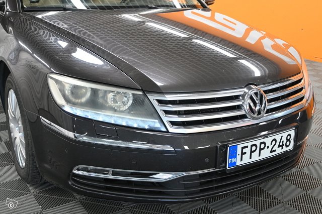 Volkswagen Phaeton 7