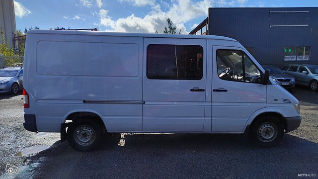 Mercedes-Benz Sprinter 5