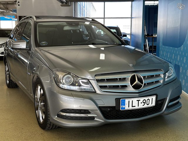 Mercedes-Benz C 3