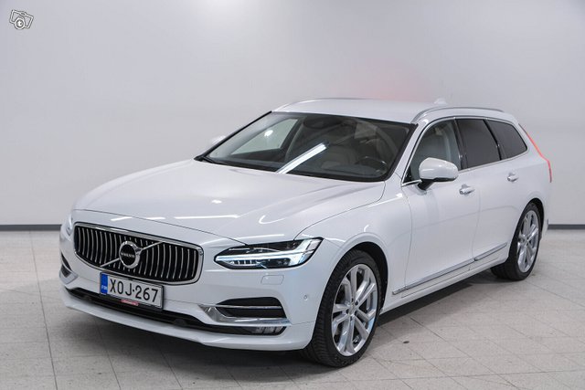 Volvo V90