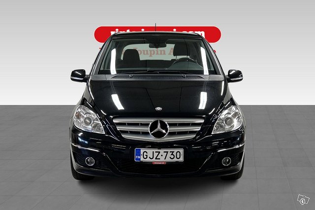 Mercedes-Benz B 2