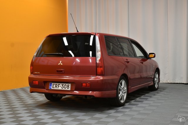 Mitsubishi Lancer 6